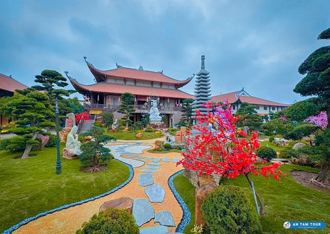 VƯỜN CHÙA LINH QUANG TẠI HIỆP HÒA XANH MÁT YÊN BÌNH