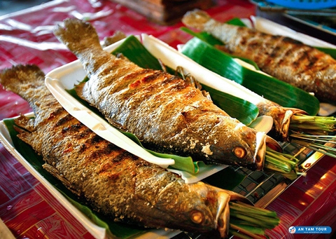 Top 13 đặc sản Lào Cai không đụng hàng khiến du khách mê mẩn