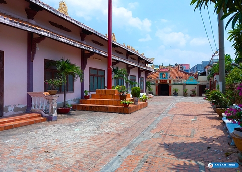 Dinh Vạn Thủy Tú - kiến trúc lịch sử và tín ngưỡng đặc sắc tại Bình Thuận