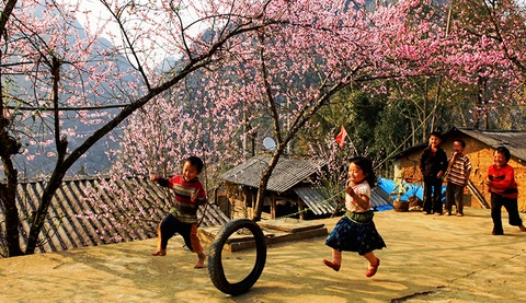 GIÁ VÉ THAM QUAN CAO BẰNG - BẮC CẠN - HÀ GIANG