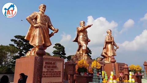 BẠCH ĐẰNG GIANG – ĐIỂM SÁNG TRONG VĂN HÓA DU LICH TÂM LINH