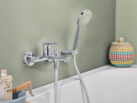 Dây cấp nước cho tay sen Villeroy & Boch Universal Showers Vietceramics (Trung Quốc)