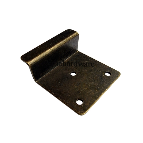 Z Bracket P8295