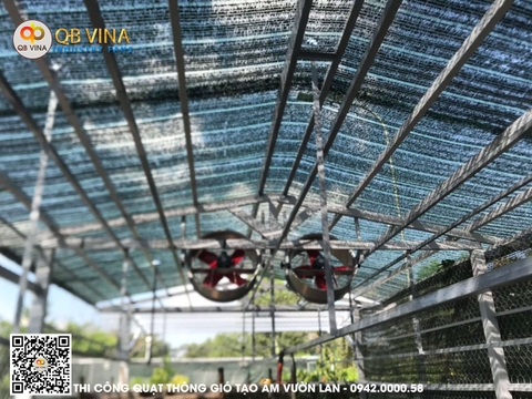 Quạt thông gió thổi khí tạo độ ẩm vườn lan