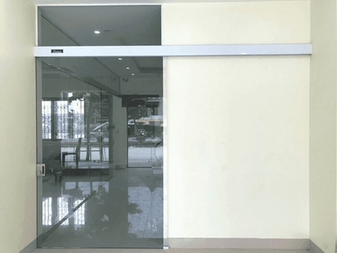 Những mẫu cửa kính lùa 1 cánh đẹp, được tin dùng nhiều trên thị trường