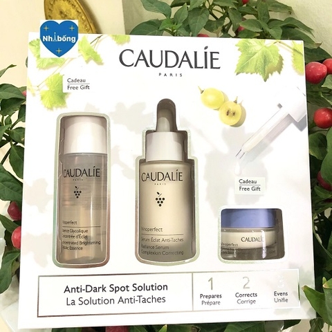 Sét tinh chất Caudalie trị nám Pháp