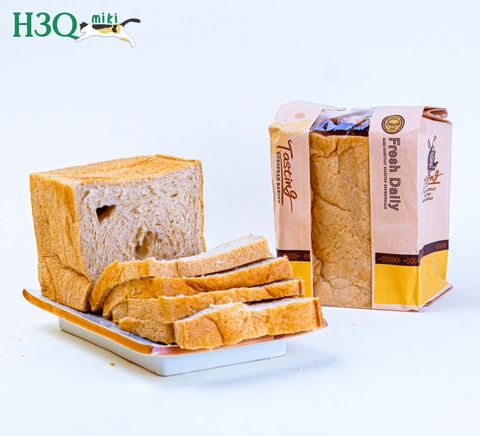 Bánh mì nguyên cám H3Q Miki 380g SX từ bột mì hữu cơ Mỹ & bơ New Zealand