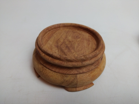 Kỷ tròn - DT_20040321