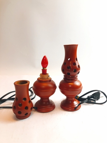 Đèn thờ gỗ Căm Xe 20cm