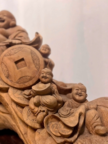 DI LẶC NGỒI TRÊN CẦU NHƯ Ý