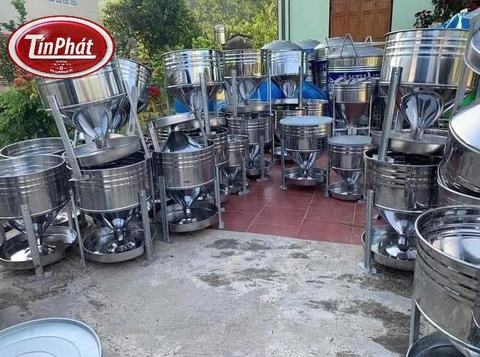 Máng ăn cho vịt inox 1 bao chứa 25kg cám