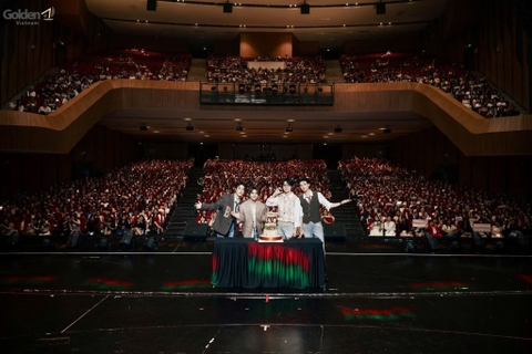 KHEMJIRA 1ST FANMEETING IN VIETNAM “CLOSER THAN EVER”