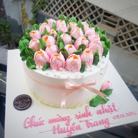 Bánh sinh nhật hoa Tulip