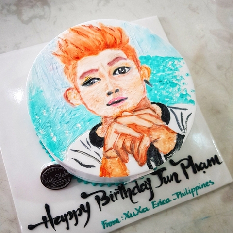 Bánh sinh nhật Jun Phạm