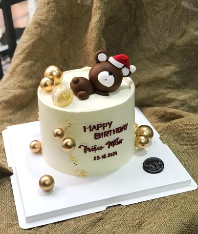 Bánh kem chú gấu mừng sinh nhật