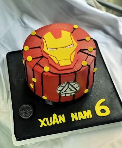 Bánh sinh nhật Ironman