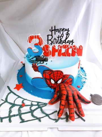 Bánh kem Spidermen tặng sinh nhật bé