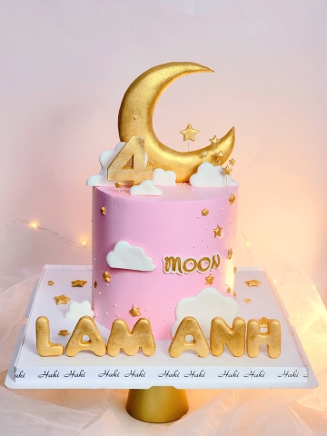 Bánh kem mừng bé Moon 4 tuổi