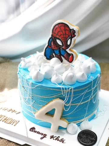 Bánh sinh nhật vẽ hình Người Nhện bằng Sugar Cookies