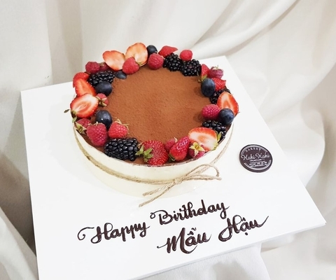 Tiramisu trang trí trái cây