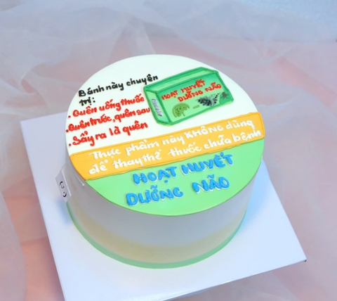 Bánh kem vẽ hình hộp thuốc