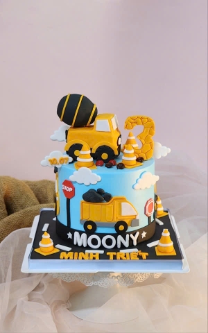 Bánh kem trang trí các loại xe công trình cho bé