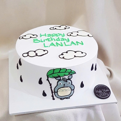 Bánh kem trang trí vẽ hình Totoro