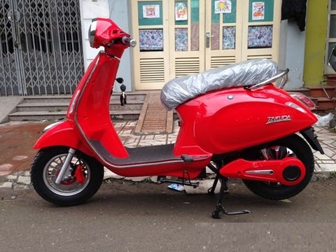 Xe máy điện Vespa Plus - 09