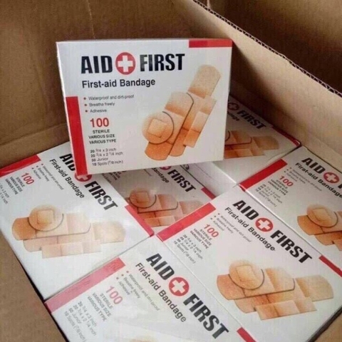 Băng_Go_Y_Tế  1 Hộp 100 Cái To Nhỏ