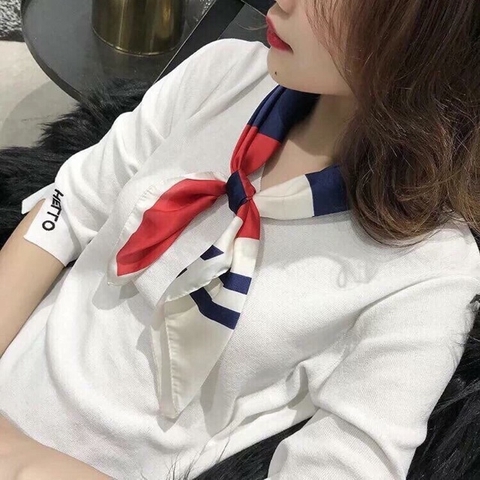 Khăn Lụa Quàng Cổ Xinh Yêu Hết Nấc