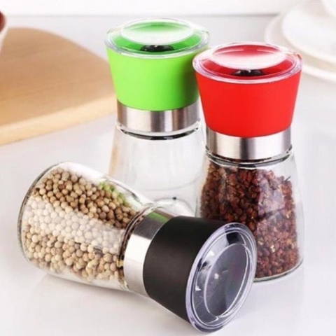 Lọ xay hạt tiêu thủy tinh tiện lợi