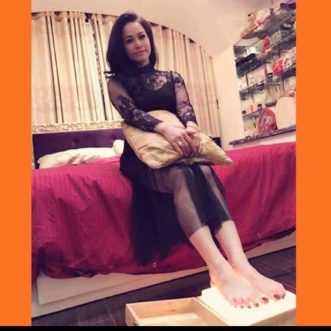 Đá Muối Chân Phẳng