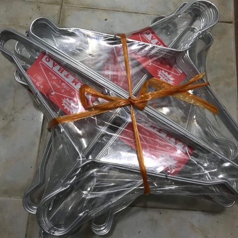 Combo 45 Chiêc Măc Áo Nhôm Giá Cưc Sốc