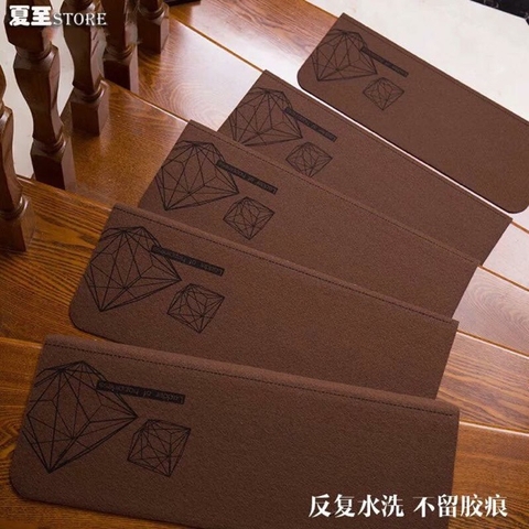 Thảm Chống Trơn Trượt Có Dạ Quang Cho Cầu Thang