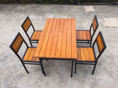 Bàn ghế chân sắt mặt gỗ bàn ghế quán ăn NO:002