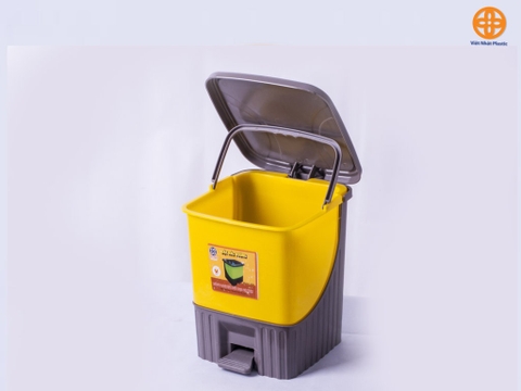 bật rác vuông NO 8001