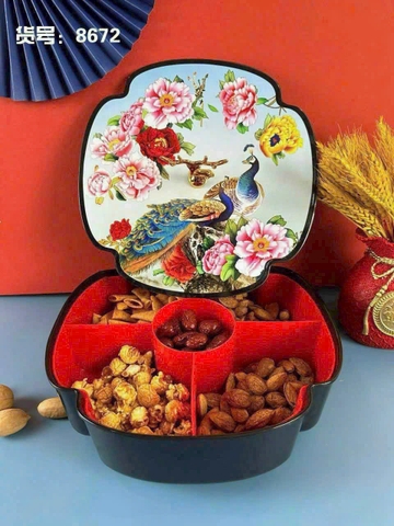 hộp mứt 8672