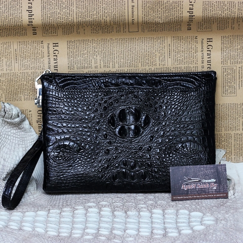 Clutch cầm tay da cá sấu khóa số