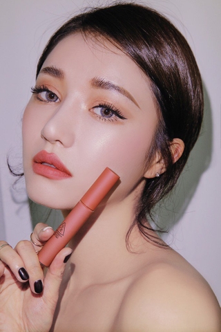 Son 3CE Kem Velvet Lip Tint Màu Going Right - cam hồng đất