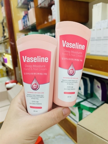 KEM DƯỠNG DA TAY VASELINE DEEP MOISTURE – 60ML