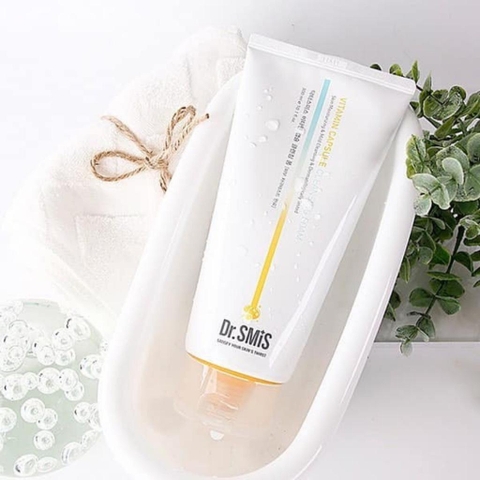 Sữa Rửa Mặt Dạng Kem Bọt Mịn Dr.SMiS Vitamin Capsule Cleansing Foam 300ml