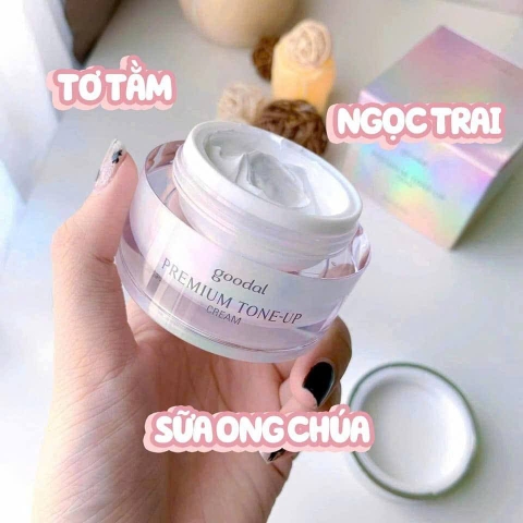 Kem Ốc Sên Dưỡng Trắng Goodal Premium Snail Tone Up Cream ( Mẫu Mới 2020 )