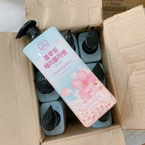 Sữa Tắm On The Body Blooming Cherry Blossom 900g