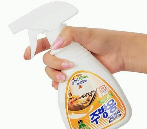 Xịt Đa Năng Tẩy Rửa Nhà Bếp Sandokkaebi 300ml - Hàn Quốc