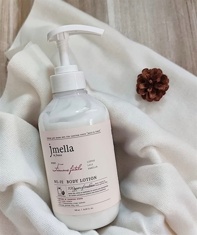DƯỠNG ẨM BODY JMELLA 500ML NO.02