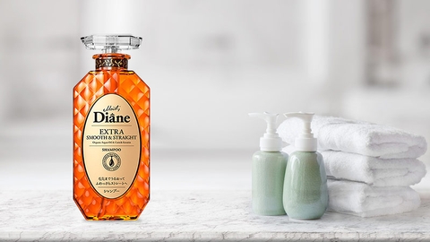 Dầu Gội Nhật Vào Nếp Thẳng Mượt Moist Diane Extra Smooth & Straight 450ml