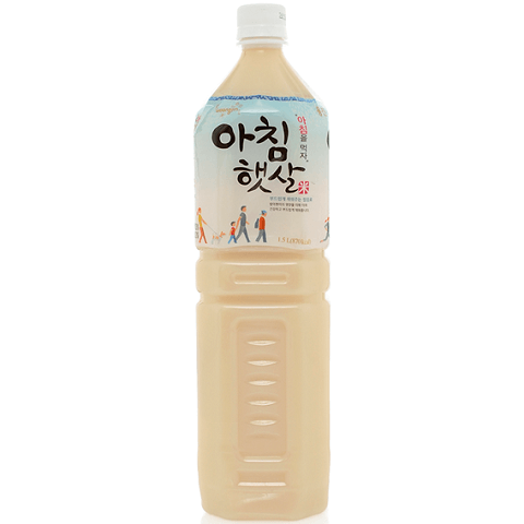 Nước gạo rang Woongjin Hàn Quốc Chai 1,5 lít