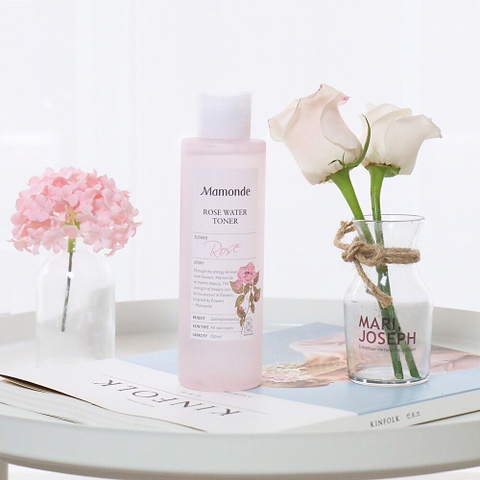 Nước Hoa Hồng Dưỡng Ẩm Mamonde Rose Water Toner 150ml