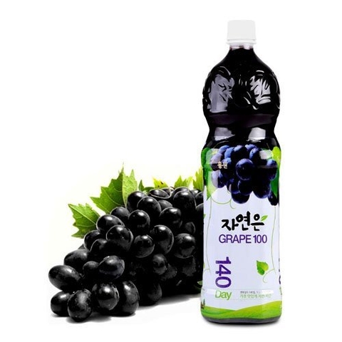 Nước nho WOONGJIN Hàn Quốc Chai 1.5 lít
