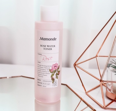 Nước Hoa Hồng Dưỡng Ẩm Mamonde Rose Water Toner 150ml